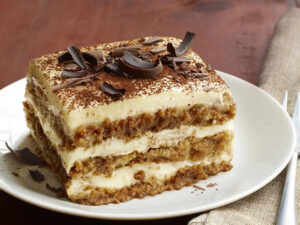 bánh tiramisu